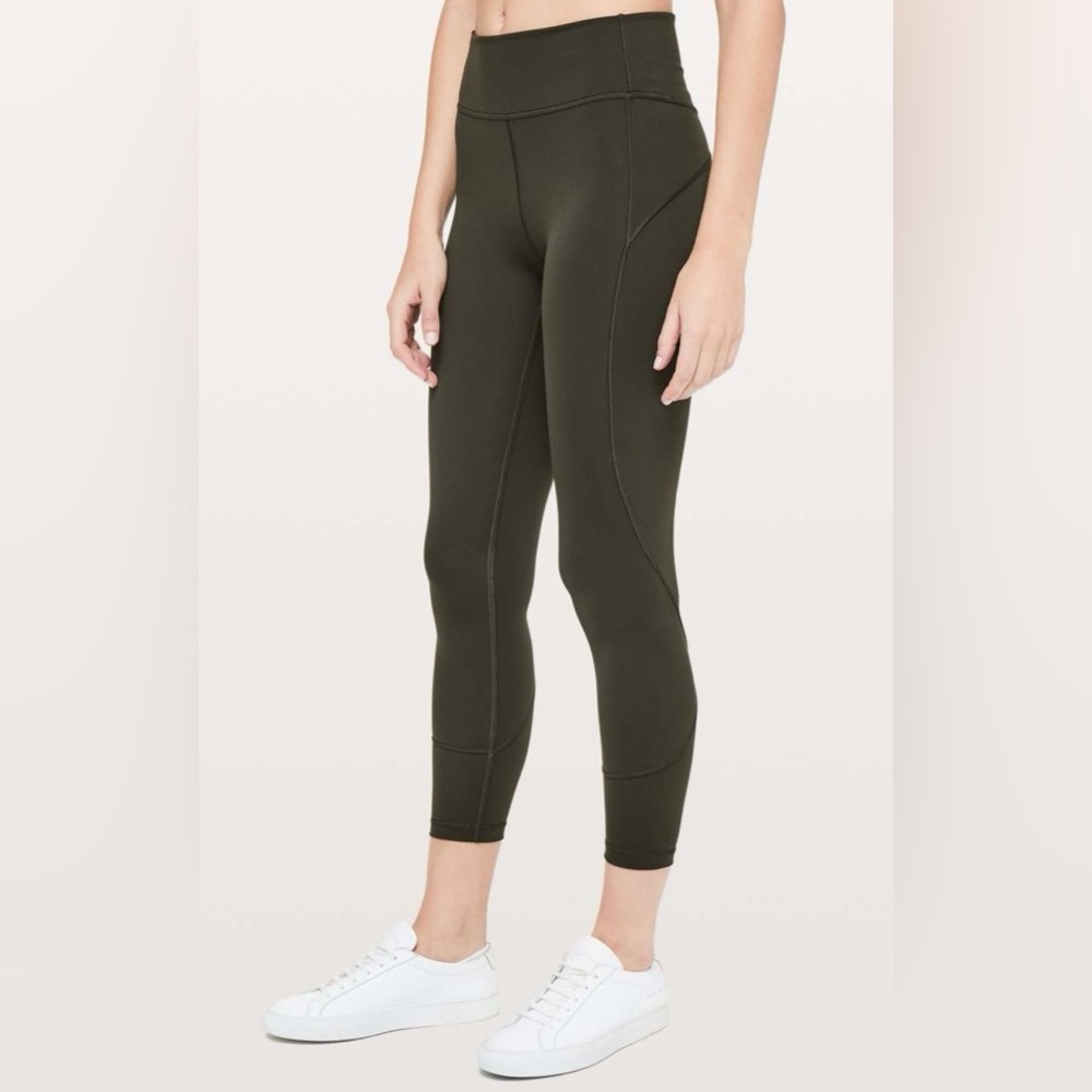 Lululemon In Movement 7/8 Tight
*Everlux 25"
Dark Olive (First Release)